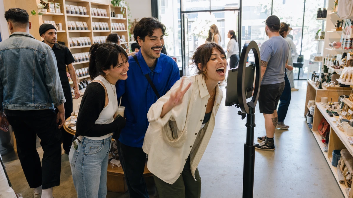 Foot Traffic Attribution: Measure In-Store ROI